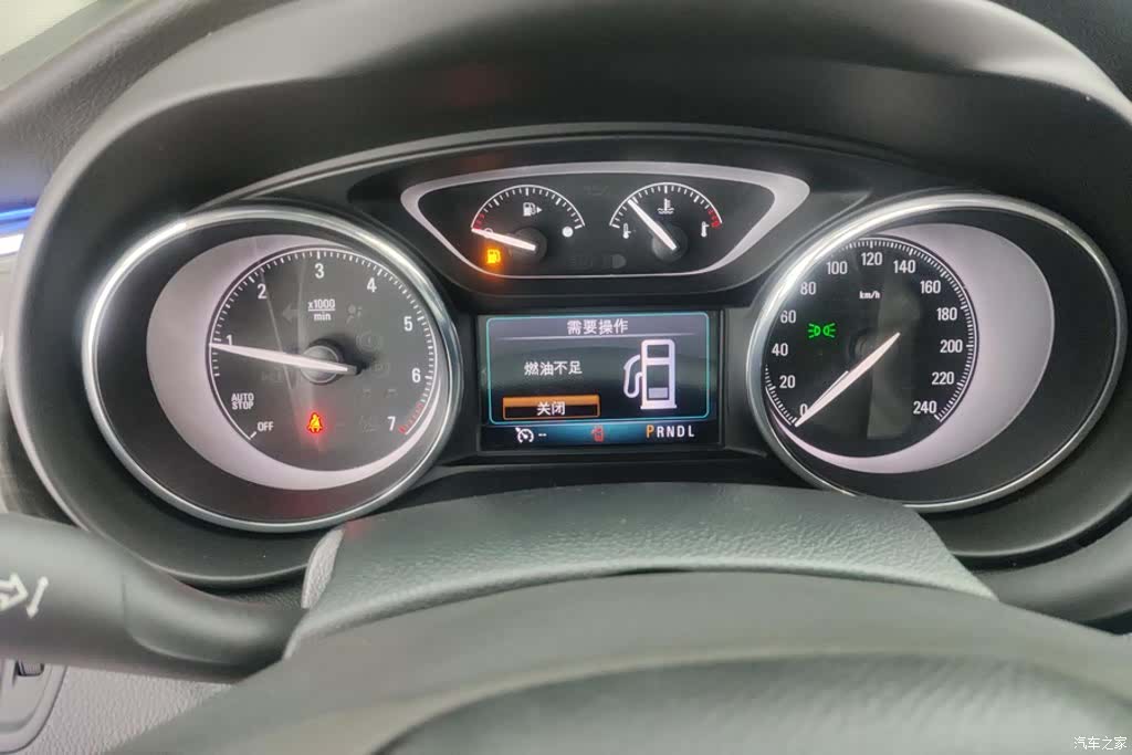 Buick Envision Plus, 2018 14