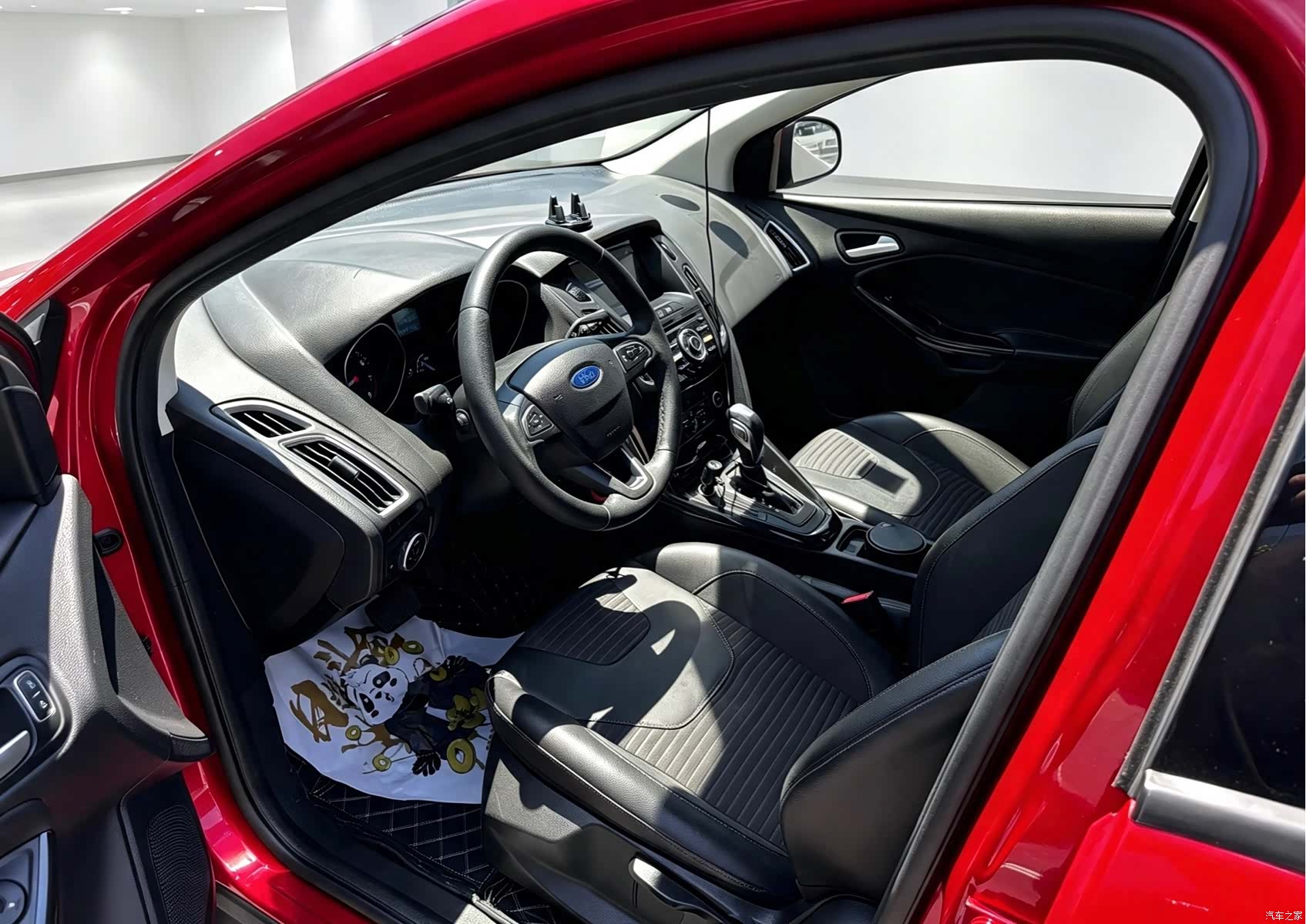 Ford Focus, 2016 8