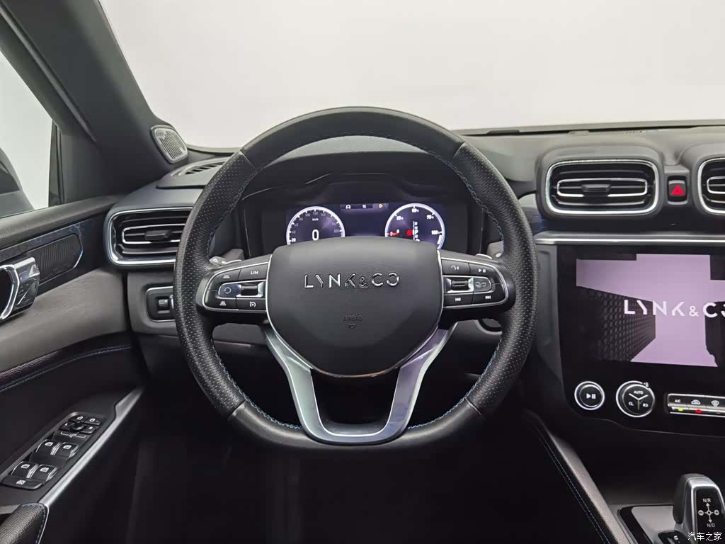Lynk & Co 02, 2021 11