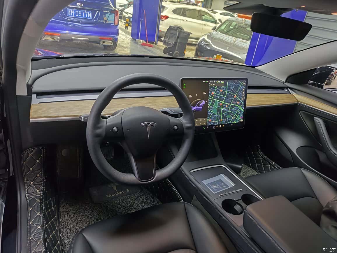 Tesla Model 3, 2020 7