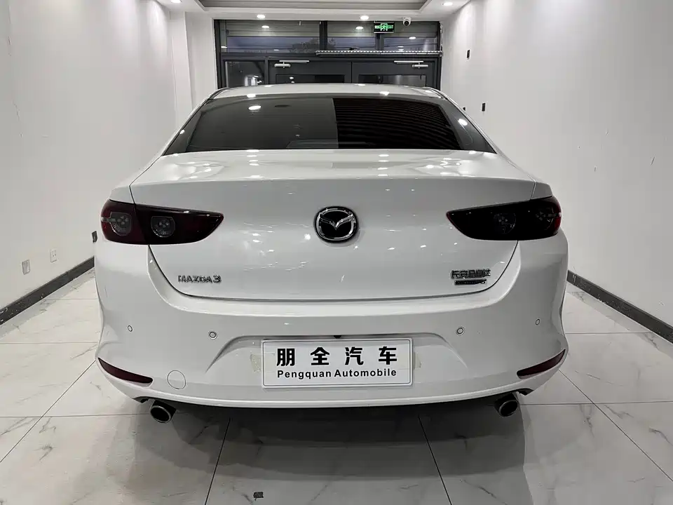 Mazda 3 Angkesaila