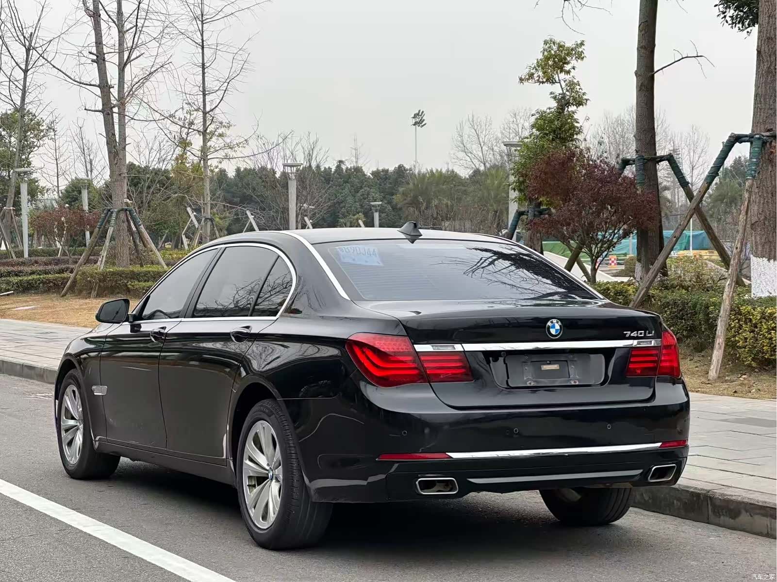 BMW 7 Series, 2013 4