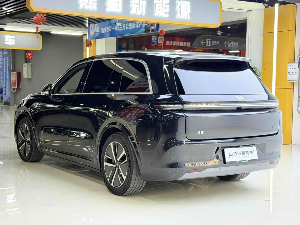 Li Auto Ideal L8