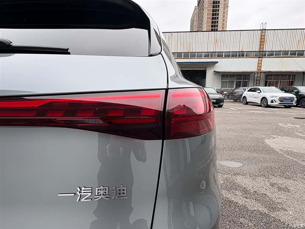 Audi Q5L, 2025 19