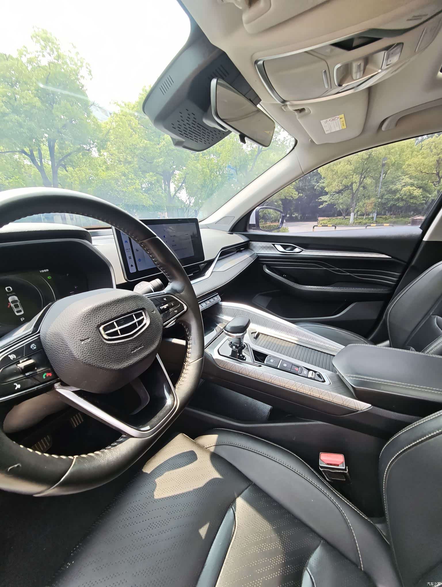 Geely Preface, 2022 10