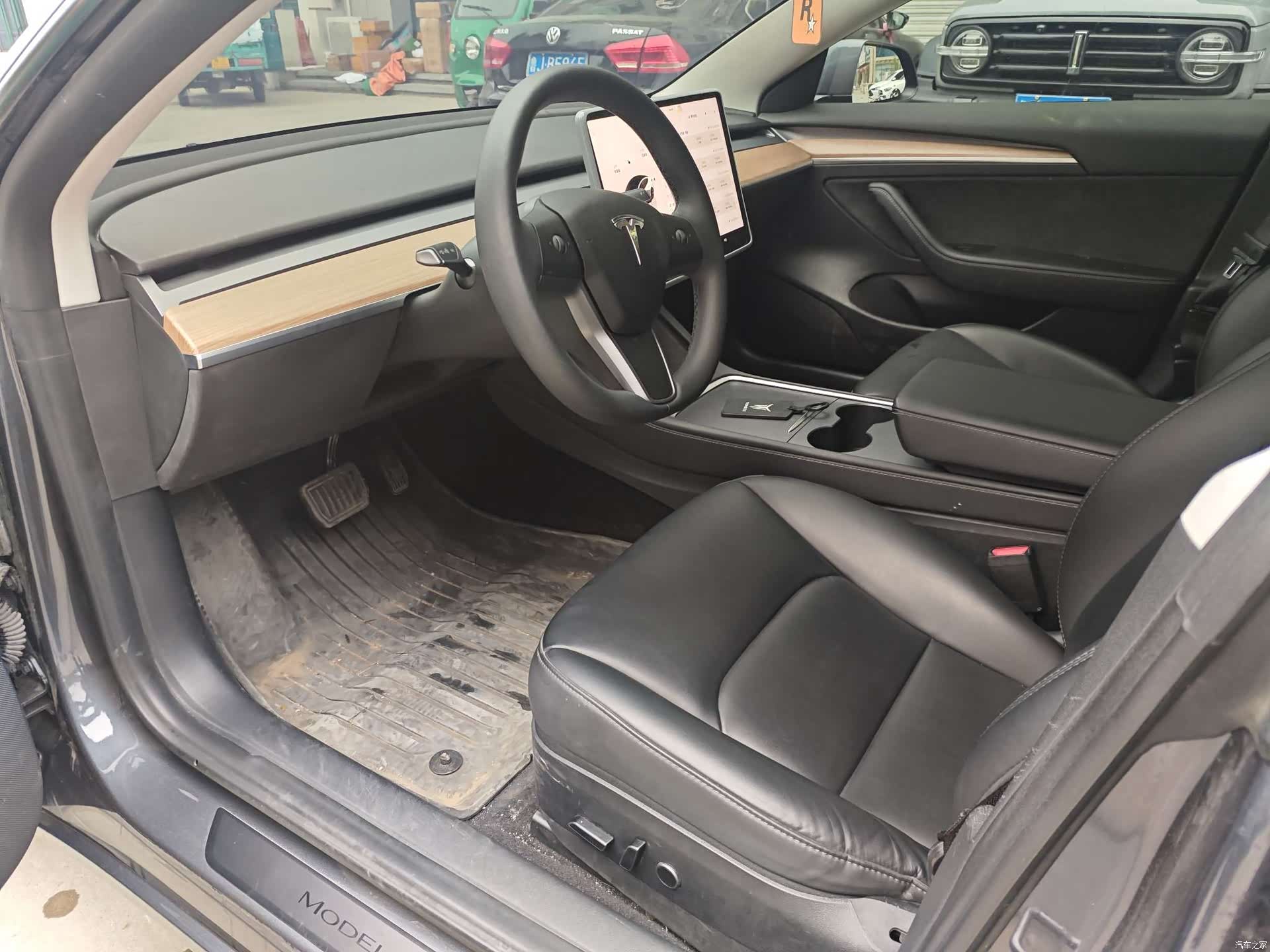 Tesla Model 3, 2023 7