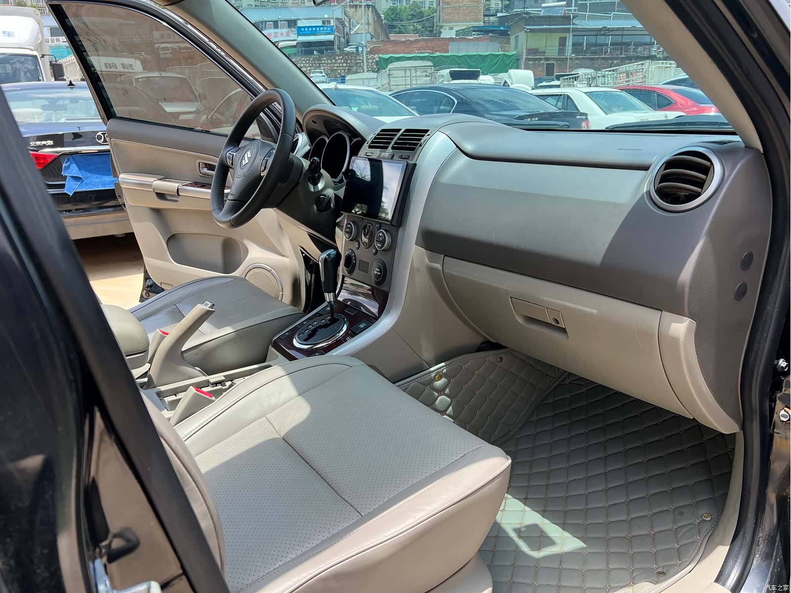 Suzuki 2.4, 2011 4