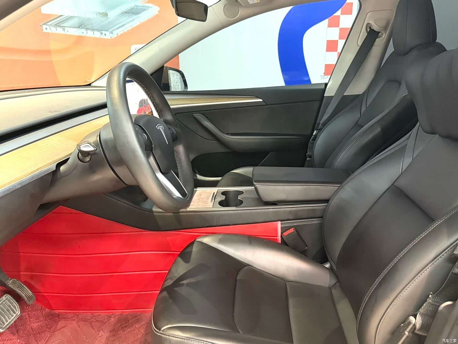 Tesla Model Y, 2022 4