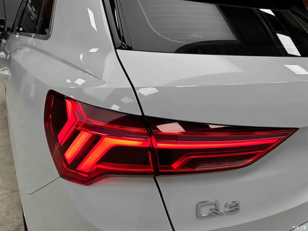 Audi Q3, 2022 19
