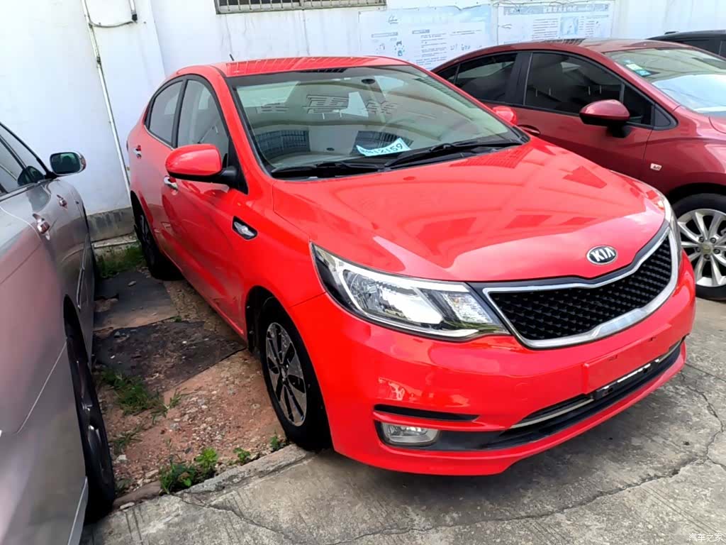 Kia K2, 2015 4