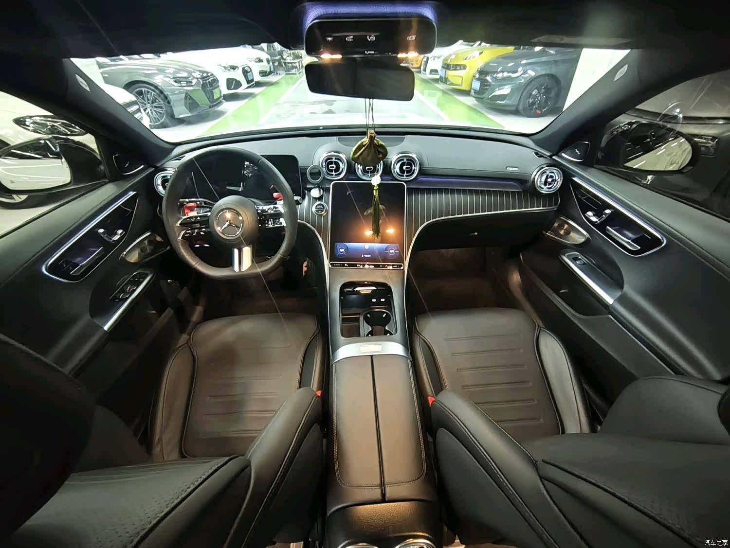 Mercedes-Benz C-Class, 2023 все фото