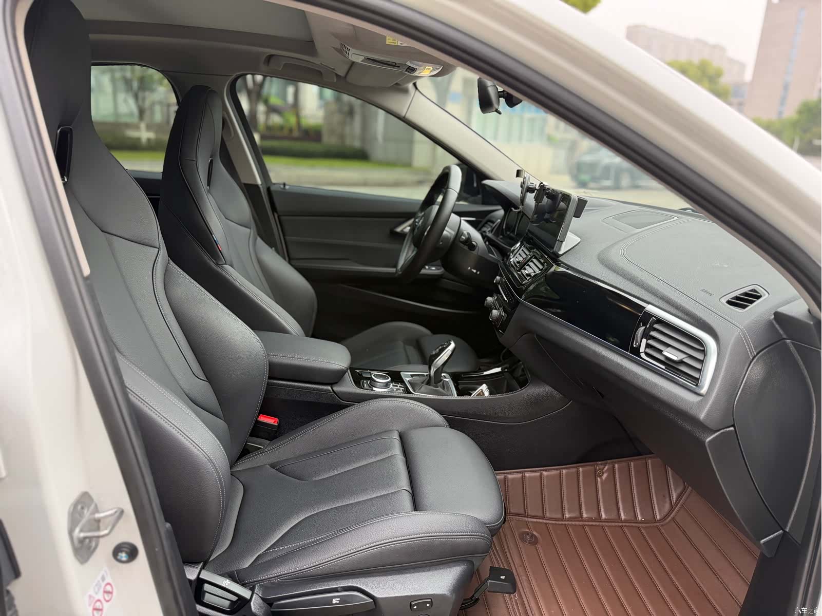 BMW 1 Series, 2022 12