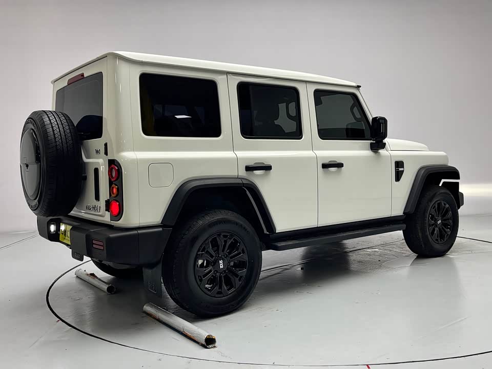 Niva T01