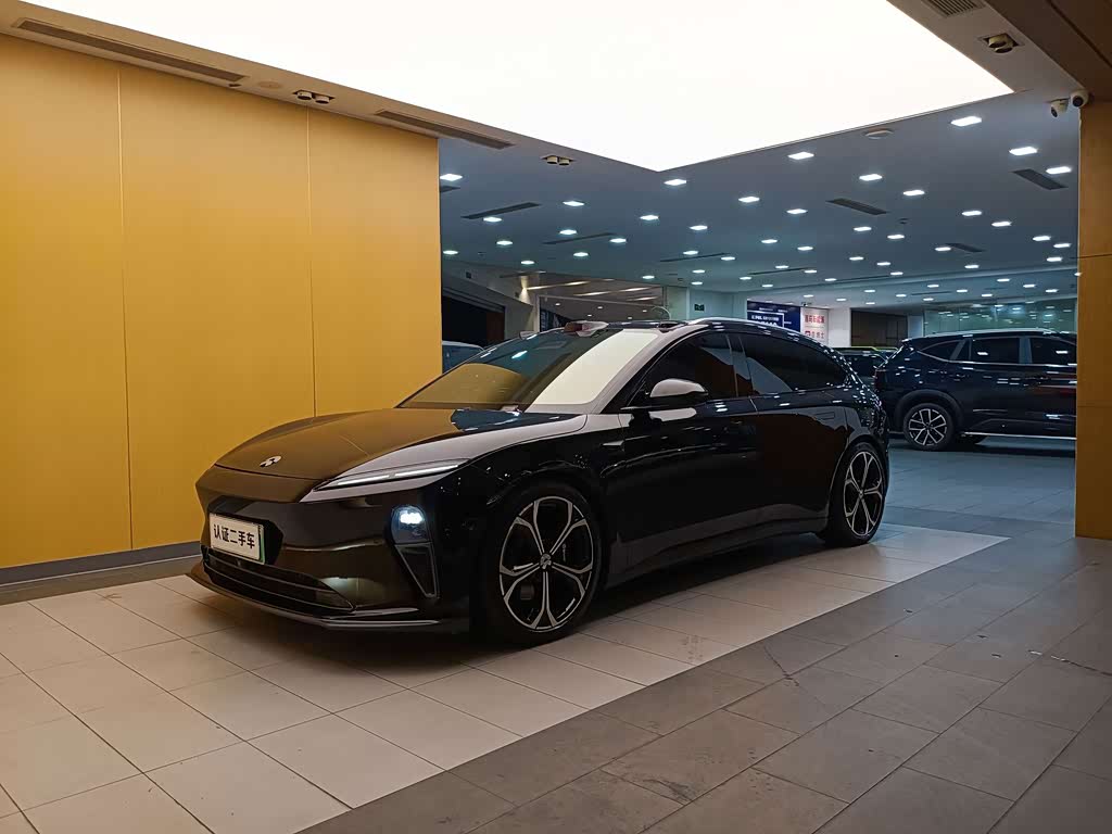 NIO ET5T