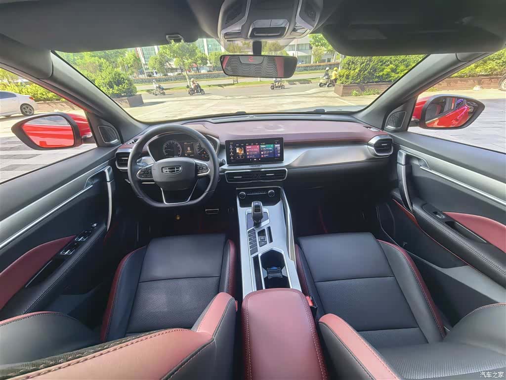 Geely Coolray, 2020 все фото