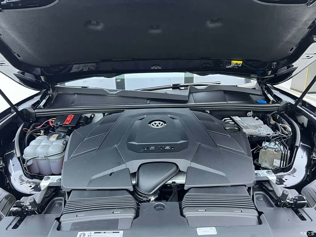 Volkswagen Touareg, 2019 6
