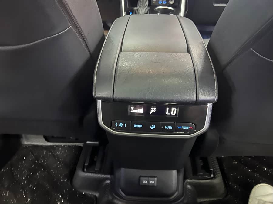 Toyota Crown Kluger 2022, фото 14