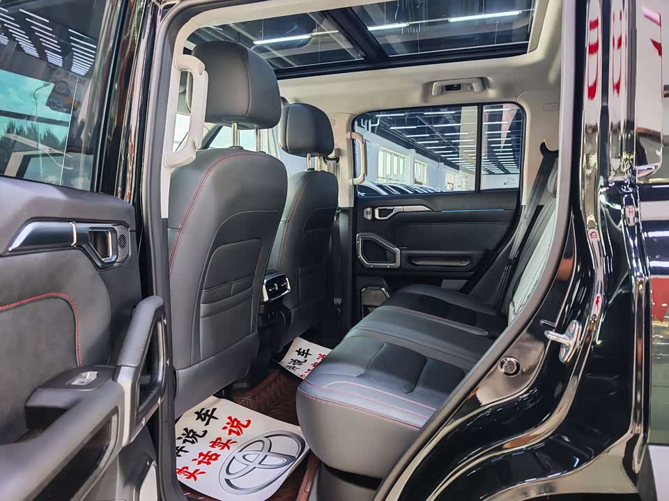 Jetour Jet Traveler C-DM