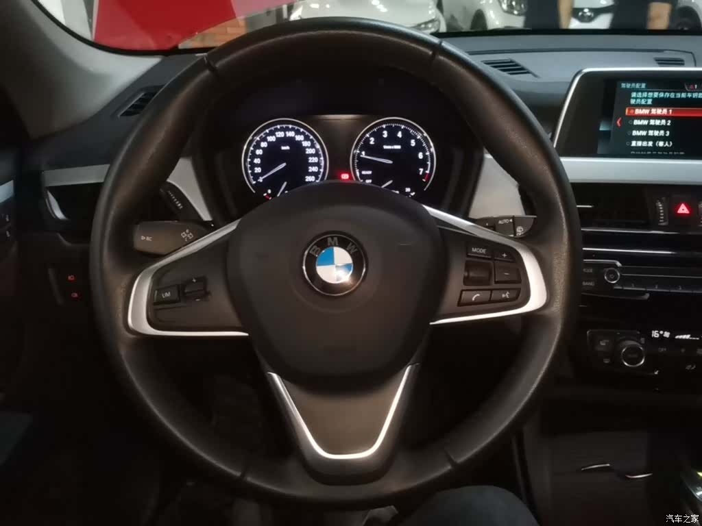 BMW X1, 2018 11