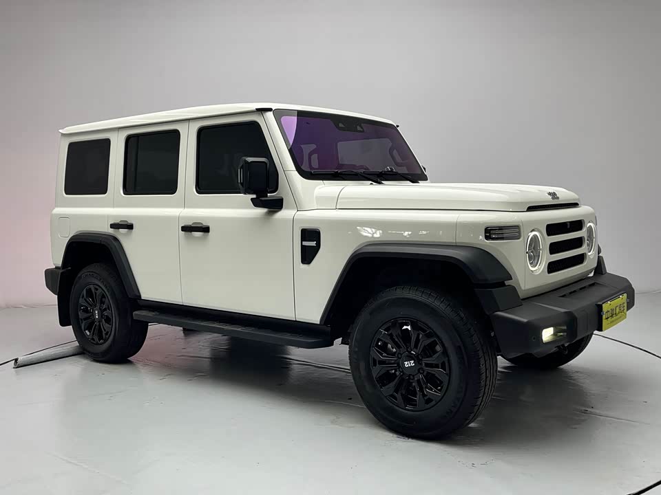 Niva T01