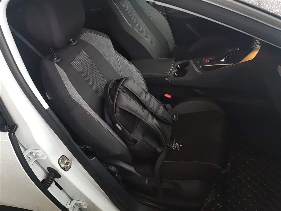 Peugeot 4008 Peugeot 4008