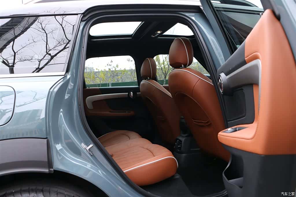 Mini Countryman, 2024 15