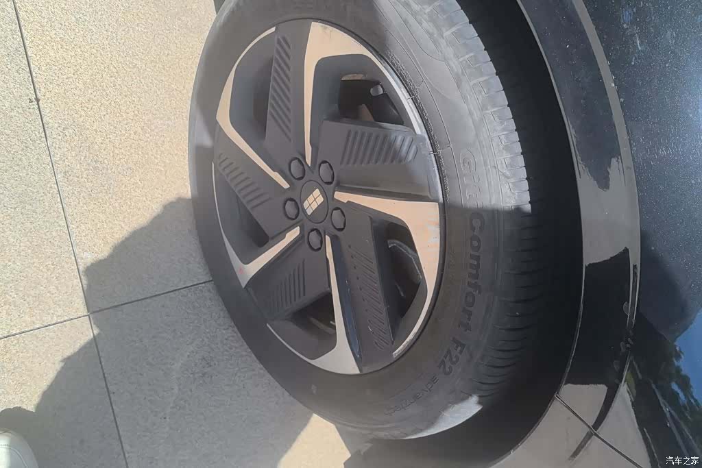 Geely Galaxy L6, 2024 6