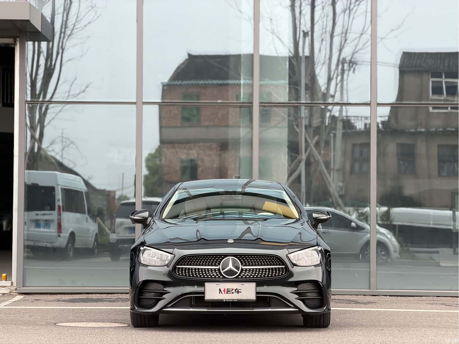 Mercedes-Benz E-Class, 2024 2