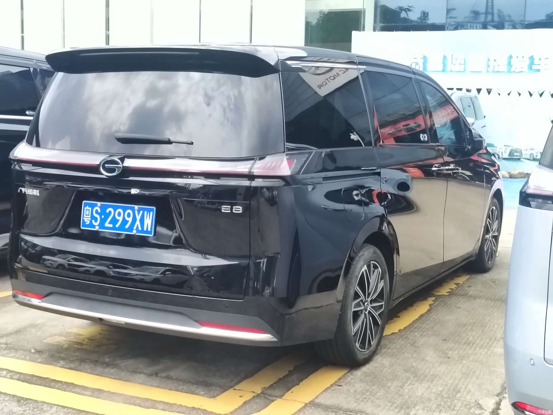 Trumpchi E8, 2024 4