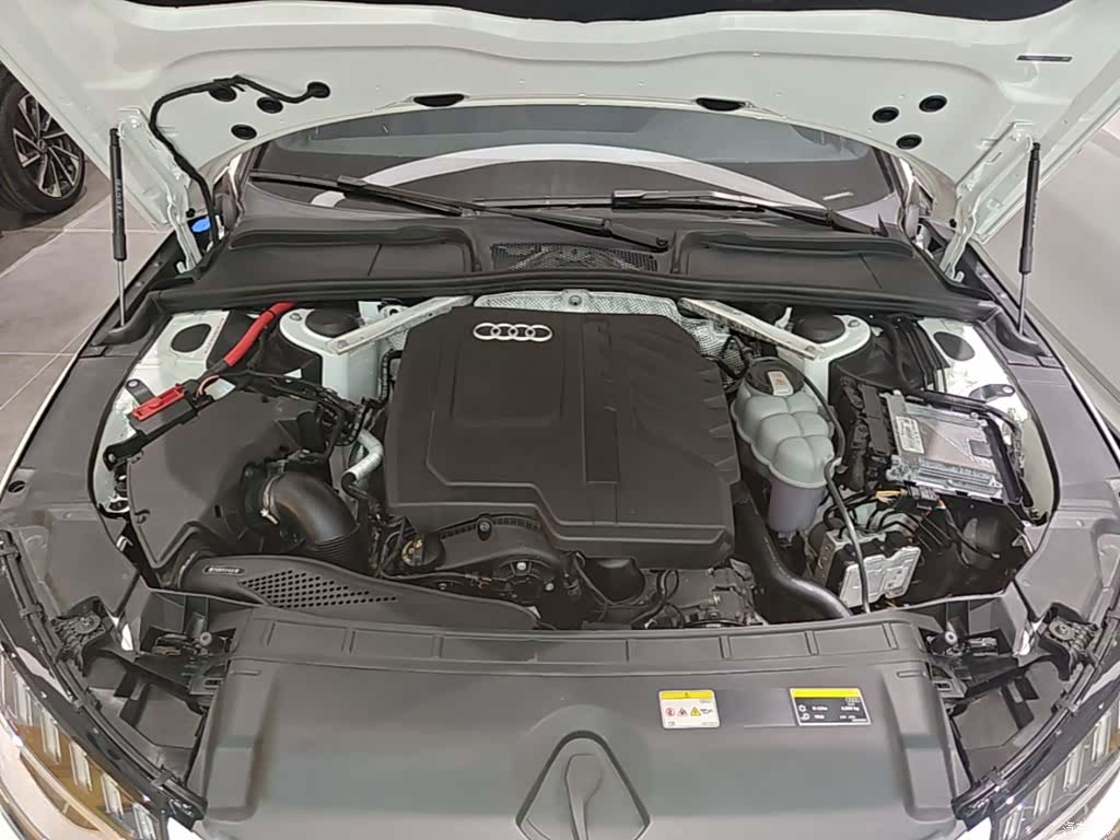Audi A4L, 2024 20