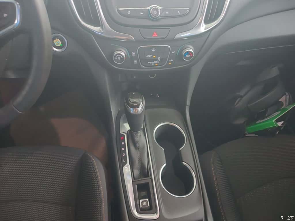 Chevrolet Equinox, 2018 14