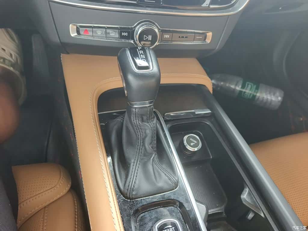 Volvo V90, 2020 14