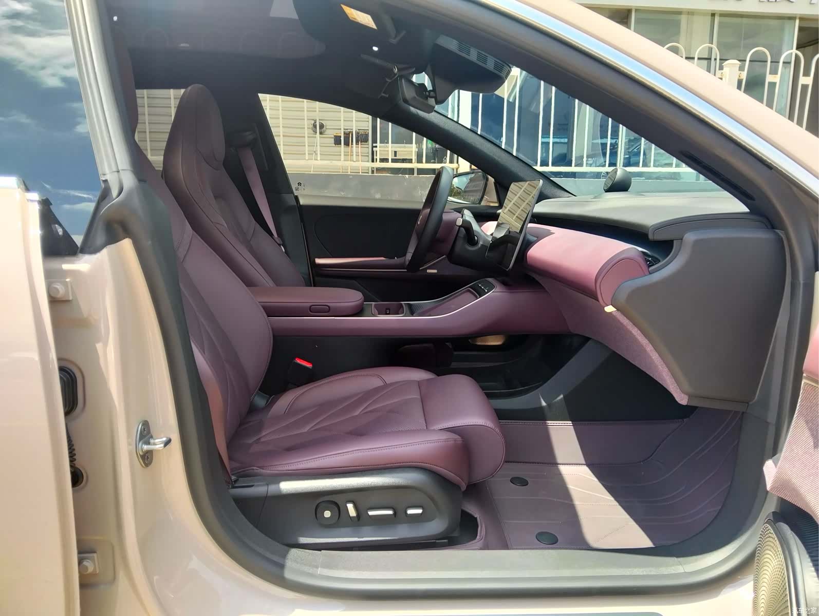 NIO ET5, 2025 7