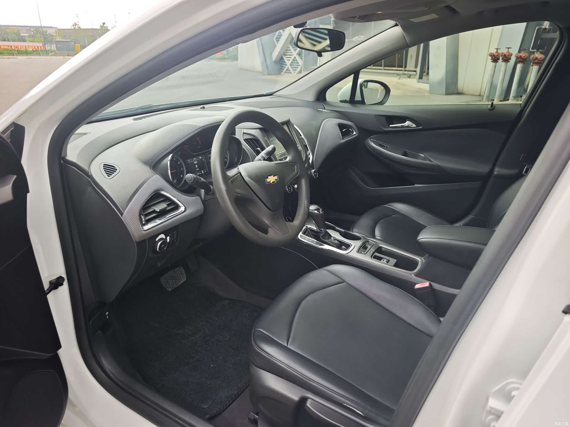 Chevrolet 320, 2017 8