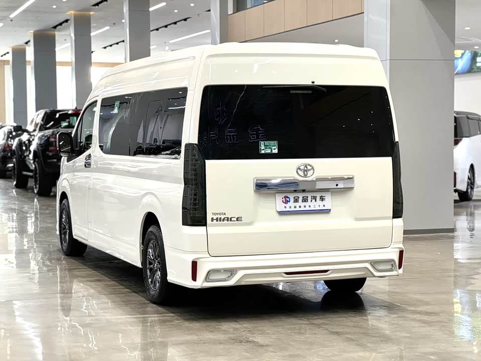 Toyota HIACE Toyota HIACE