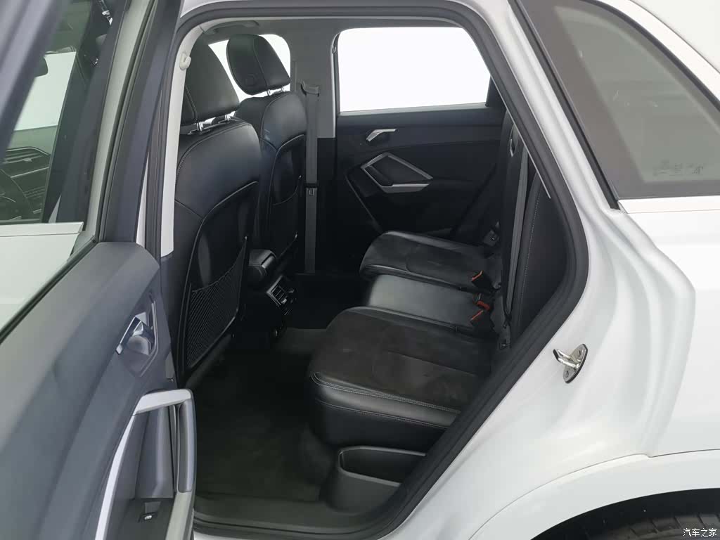 Audi Q3, 2020 15