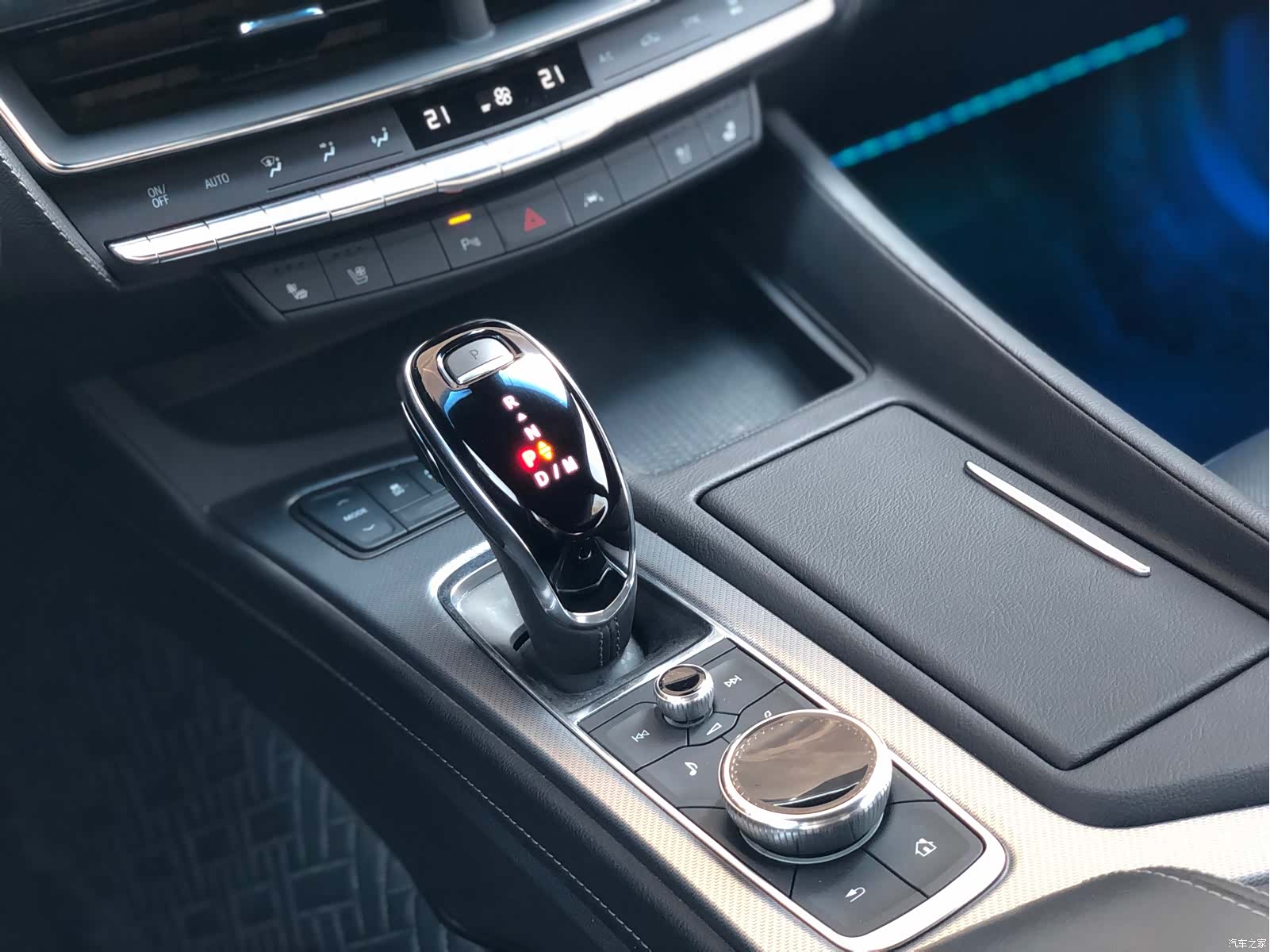 Cadillac CT5, 2024 19