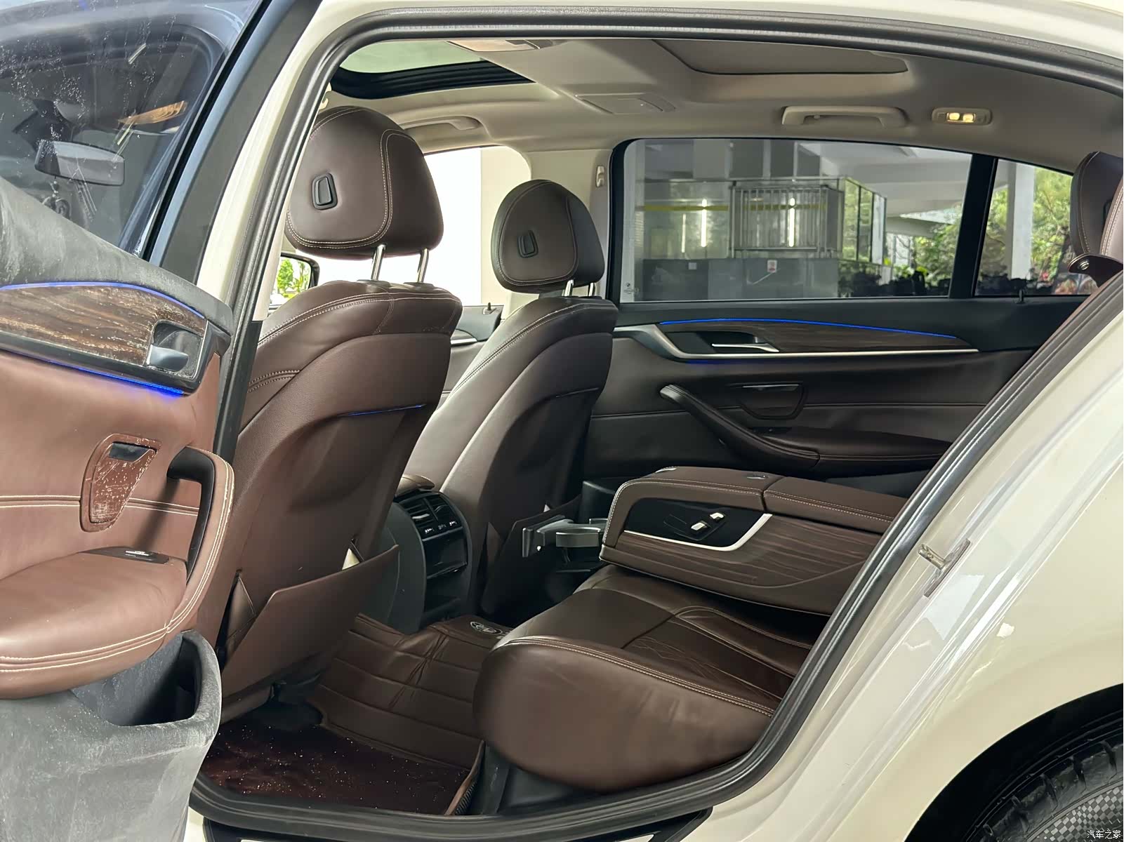 BMW 5 Series, 2018 6