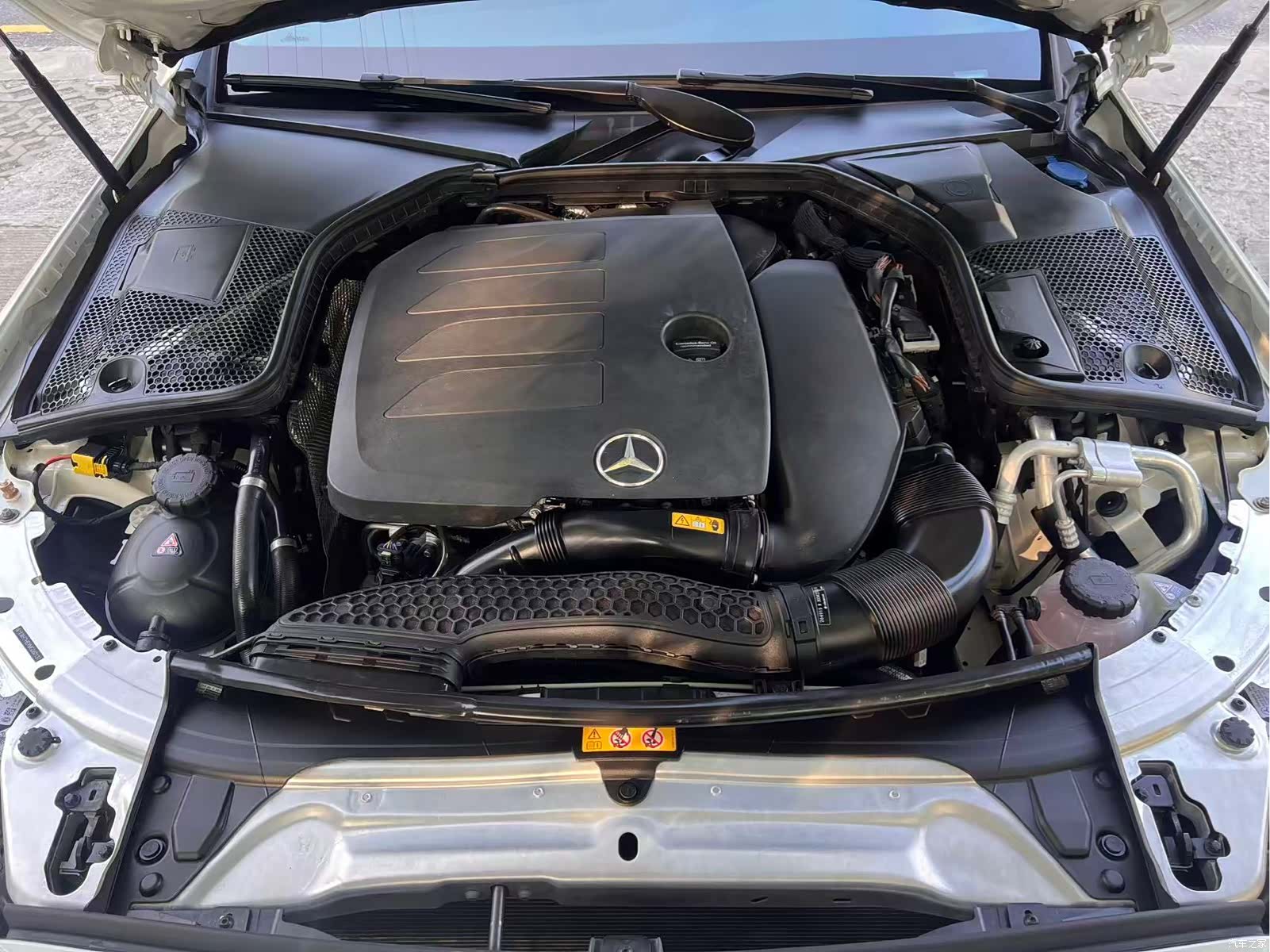 Mercedes-Benz C-Class, 2021 17