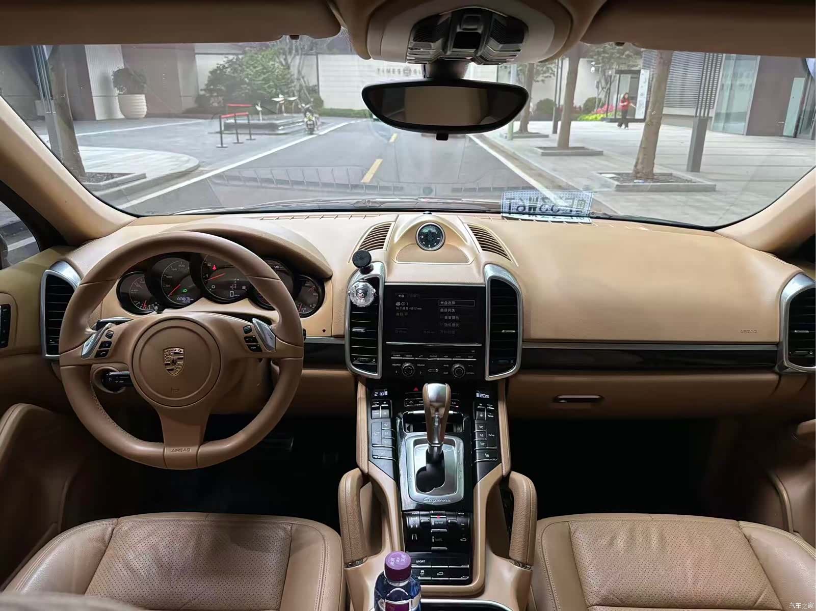 Porsche Cayenne, 2012 6