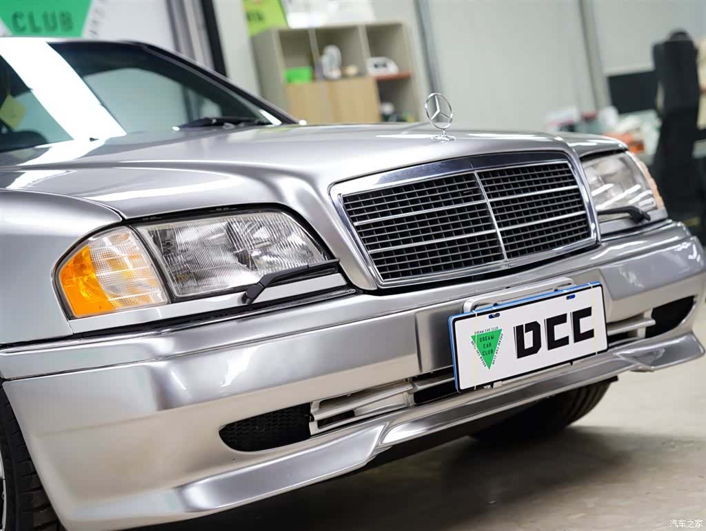 Mercedes-Benz C-Class, 2003 19