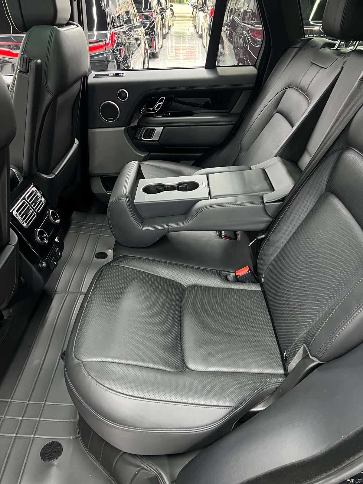 Land Rover Range Rover, 2018 13