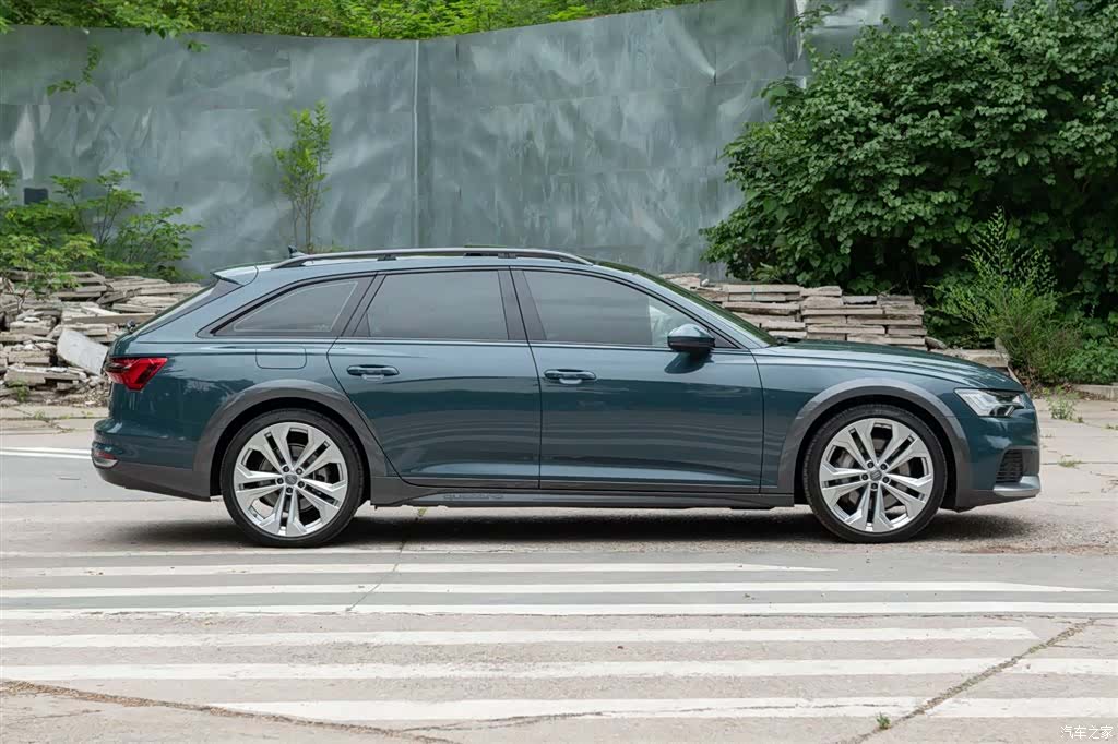 Audi A6, 2020 все фото