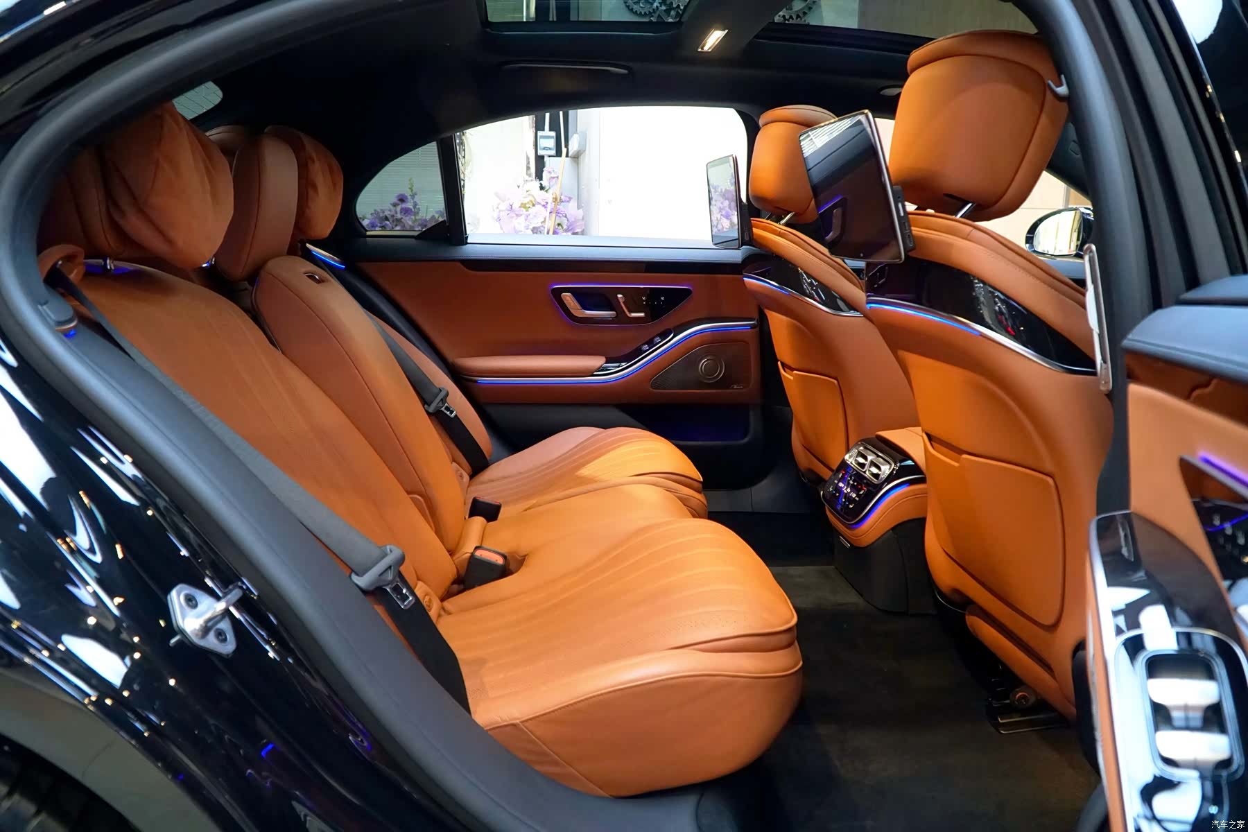 Mercedes-Benz S-Class, 2022 10