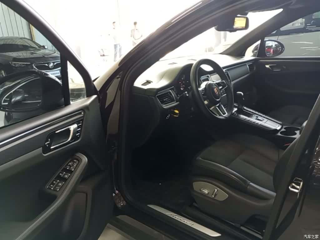 Porsche Macan, 2015 16