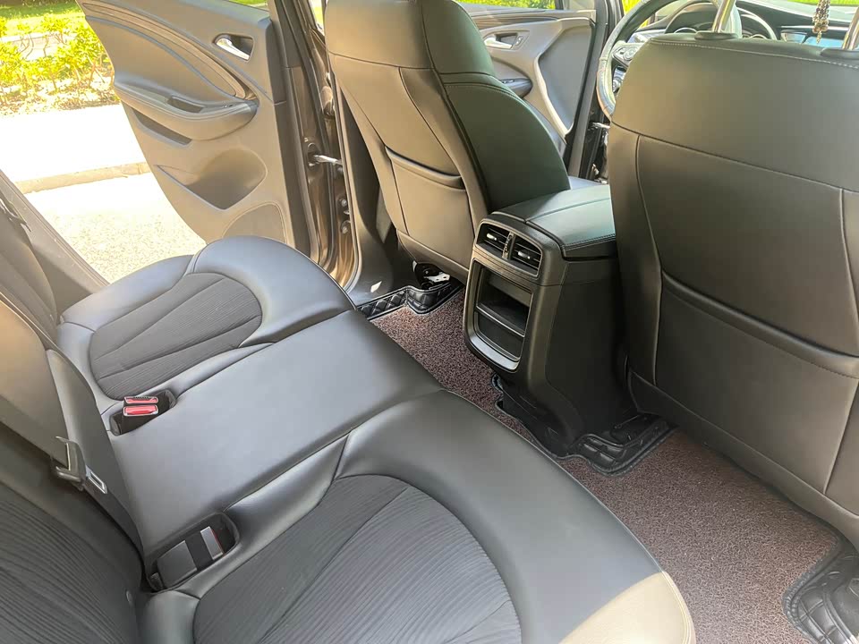 Buick Angkewei Plus Buick Angkewei Plus