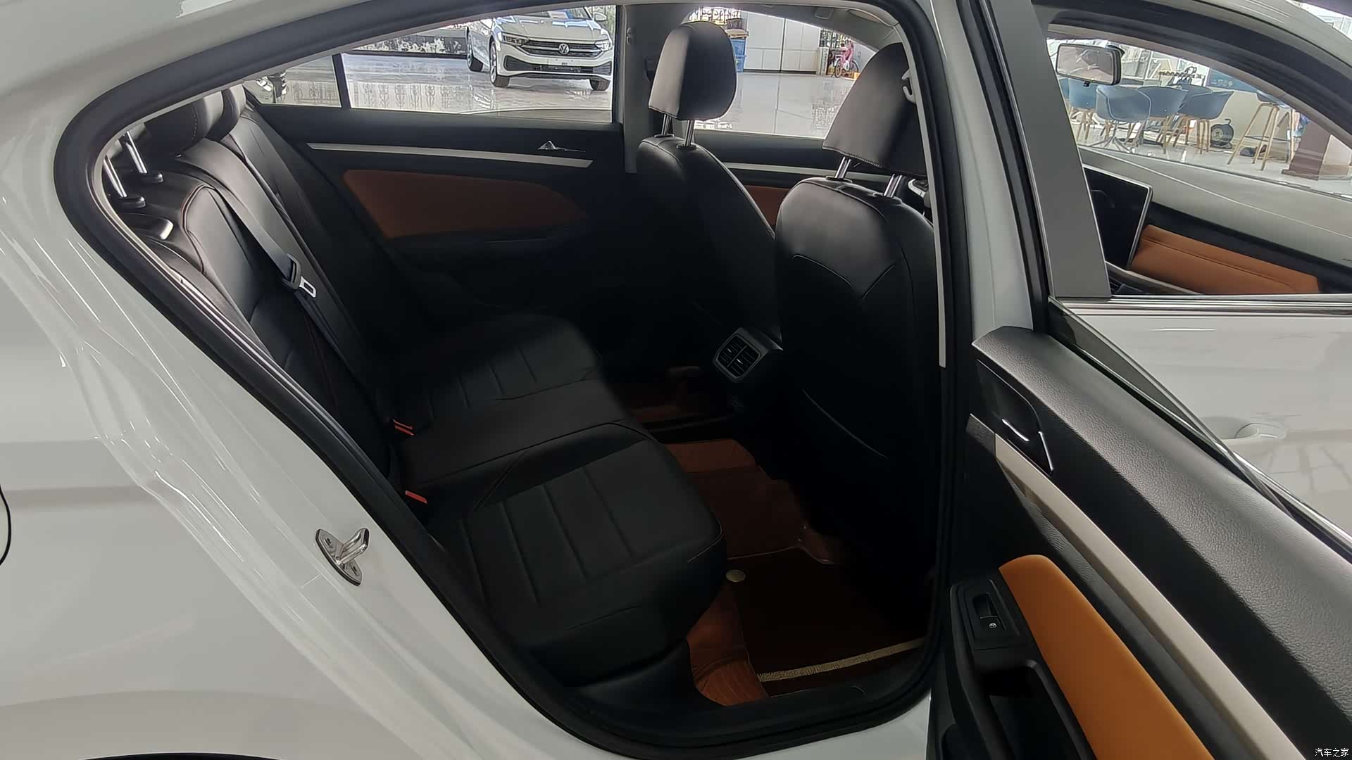 Volkswagen Bora, 2025 15