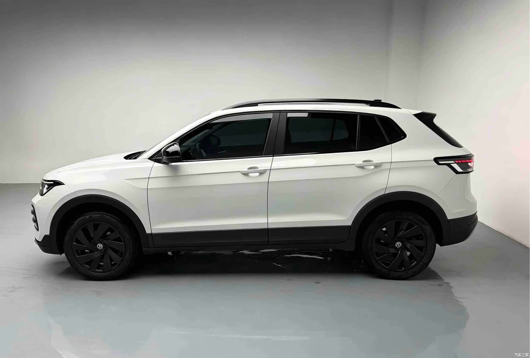 Volkswagen Tharu, 2025 17