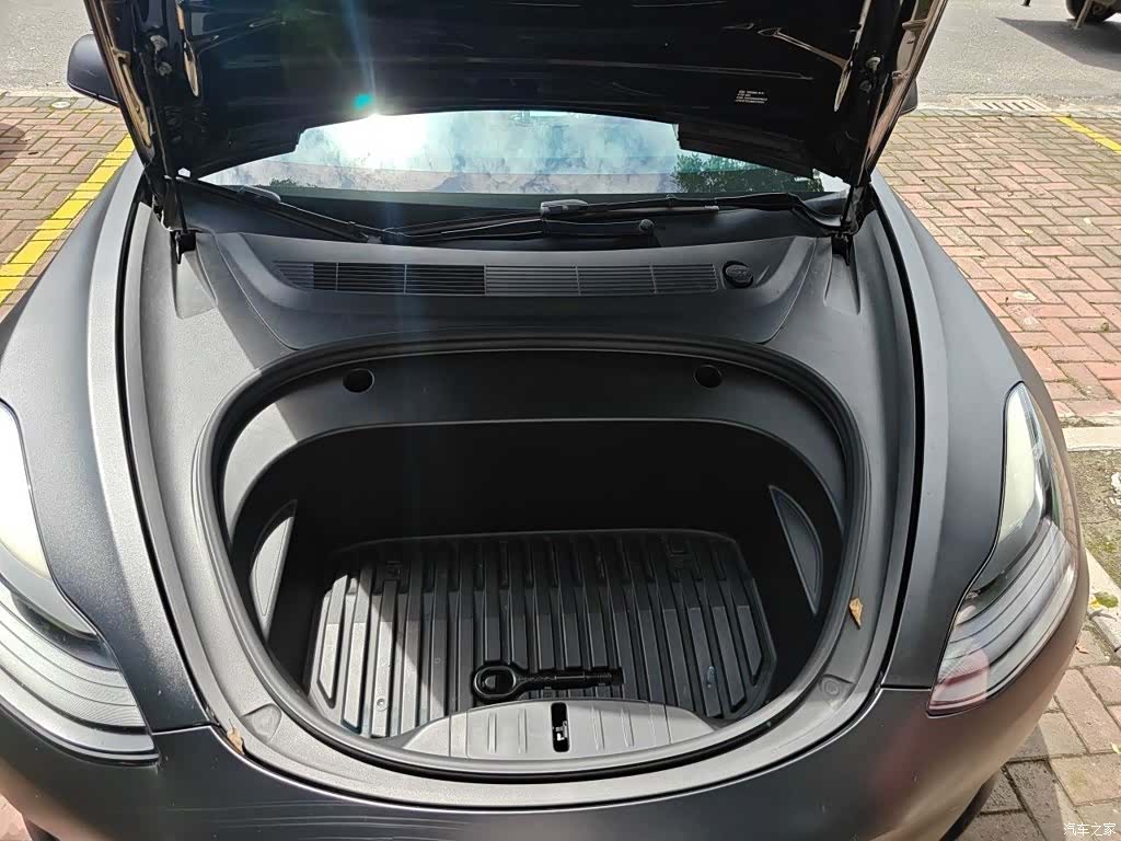 Tesla Model 3, 2021 10