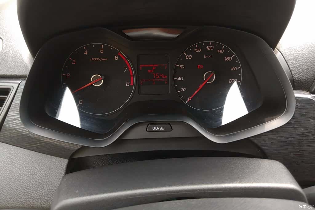 Wuling 310, 2017 14